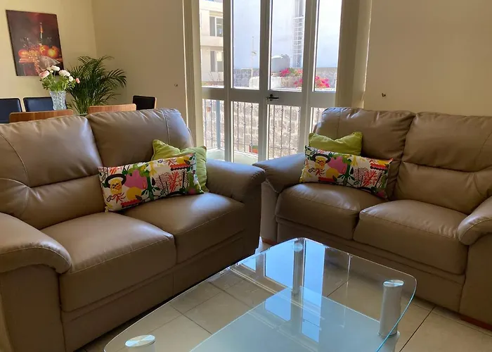 Newly Refurbished Mellieha Central Apartment