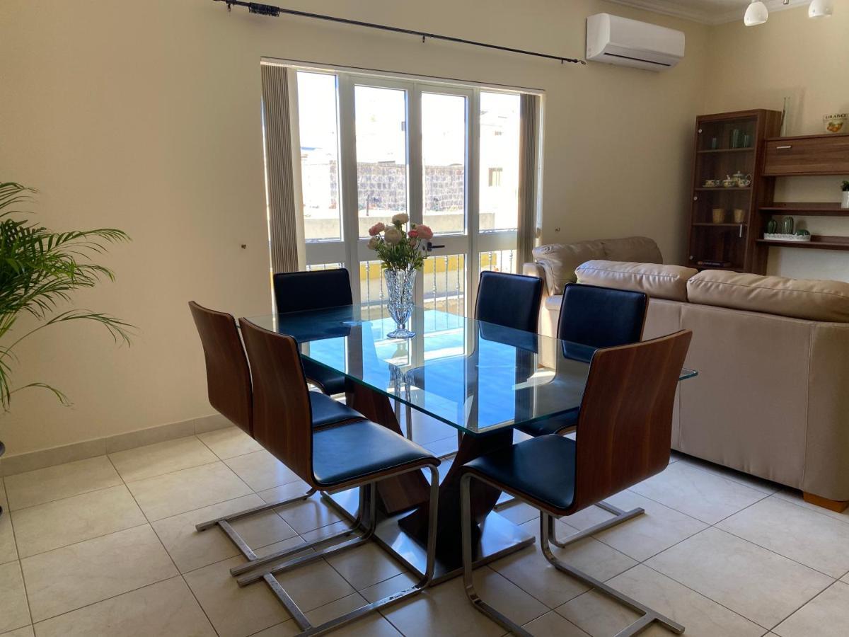 Newly Refurbished Apartamento Mellieha